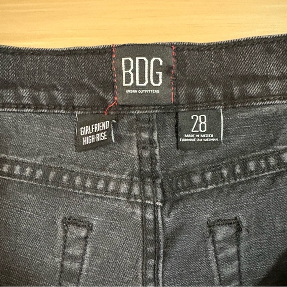 BDG UO Dark Gray Jean Shorts Frayed Hem High‑Rise Denim Women’s Size 28 - Picture 9 of 15